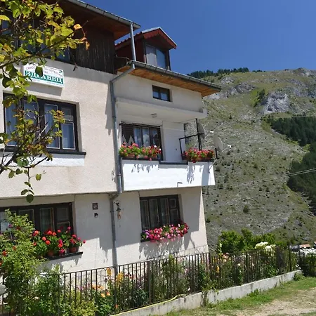 Guest house здравец Trigrad