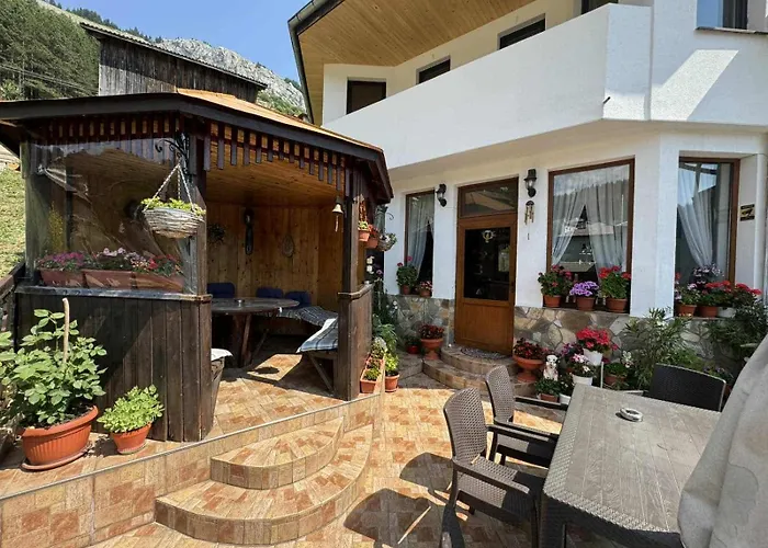 Gasthuis здравец 3*